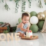 Taya Rogers Instagram – A little belated but swooning over these photos by @smalliestudio for Jaden’s 1st birthday 🥰🤩🫶🏽 He’s grown so much 🥹 I just need time to slow down a little – and for him to stop running so fast 😅 

Swipe for his newborn photos 🥹🥲

ใครอยากถ่ายรูปน่ารักน่ารักแนะนำ @smalliestudio  เลยค่ะ  ไม่เคยผิดหวัง 🥹🥰