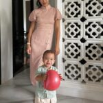 Taya Rogers Instagram – Happy Lunar New Year HomieLoverFriends🧧🌕✨🐲🍊 Wishing you all a prosperous & joyful year of the dragon! 😘  I’m excited to teach Jaden & Mila more of their Chinese heritage as they get older (& hoping to use it as an opportunity to learn more for myself as well!) 

เห็นหน้าแบบนี้จะคิดไหมว่ามีอาม่ากับอาเหล่าม่าอยู่ที่บ้าน 😛

恭祝新年吉祥，幸福和欢乐与你同在。🌕🐲🧧🍊💰