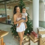 Taya Rogers Instagram - Merry Christmas from our little family to yours 🎄🫶🏽🎅🏼🥰 Wishing you all a very happy holiday season & and an even brighter new year 🌟