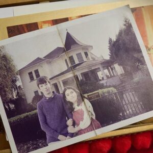 Taylor Cole Instagram - The time has come. Join me and @benjaminayres on @hallmarkmovie 10/9c 💝 Find out what #longlostchristmas is all about🎄 #miraclesofchristmas