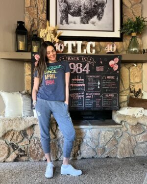 Taylor Cole Instagram - Thank you for all the bday wishes❣️ #thisis40 🤗