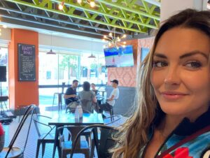 Taylor Cole Instagram - Let’s start with @renotahoe a four-season resort destination where America’s largest alpine lake meets “The Biggest Little City in the World.”
A must visit is downtown’s Riverwalk District where you can find anything from fine dining to casual farm-to-table spots. Also tons of craft brewing and cocktail  hotspots with shopping in between. I stopped at @libertyexchange before hitting the links at @redhawkgolfandresort which has been awarded the best golf course in Reno for 2022. 
Followed that up with superb dinner, cocktails and incredible service at @brasseriesaintjames before checking into @peppermillreno for the night. With more time I would’ve hit the spa but room service alone felt like a getaway. #adforadventure #tahoerenogolfmediatour