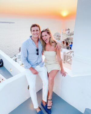 Taylor Louderman Instagram - “The best things in life aren’t things.” — Art Buchwald

#santorini #honeymoon