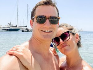 Taylor Louderman Instagram - MYKONOS music ban 2021

#mykonos #greece #greece🇬🇷 #greecetravel #honeymoon #honeymoondestination