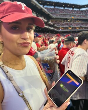 Taylor Misiak Instagram - Some 2023 shit 👍🏼