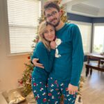 Taylor Dooley Instagram - Merry Christmas & Happy Holidays to everyone ❤️ All glory to the newborn King 😍 Praising and thanking God for sending His son, Jesus, as a savior to ALL! And so incredibly grateful for family, love, joy, and peace in this holiday season. Sending you all so much love from me and my favorite tribe of goofballs (swipe to see us being silly 😜). I love always laughing through life with these three, God is so good 🥰
