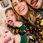 Taylor Dooley Instagram - We had the most beautiful Christmas Day yesterday filled with all our favorite people, so much love, laughter, smiles, joy, presents, and makeovers (courtesy of little miss Adaline and her new makeup set swipe over to see the results 😂)!! 🎁🎄😍 Celebrating the true gift of the season, Jesus 🥰 Wishing you all the most blessed day yesterday and an amazing holiday season from our family to yours 💛