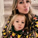 Taylor Dooley Instagram - We had the most beautiful Christmas Day yesterday filled with all our favorite people, so much love, laughter, smiles, joy, presents, and makeovers (courtesy of little miss Adaline and her new makeup set swipe over to see the results 😂)!! 🎁🎄😍 Celebrating the true gift of the season, Jesus 🥰 Wishing you all the most blessed day yesterday and an amazing holiday season from our family to yours 💛