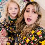 Taylor Dooley Instagram - We had the most beautiful Christmas Day yesterday filled with all our favorite people, so much love, laughter, smiles, joy, presents, and makeovers (courtesy of little miss Adaline and her new makeup set swipe over to see the results 😂)!! 🎁🎄😍 Celebrating the true gift of the season, Jesus 🥰 Wishing you all the most blessed day yesterday and an amazing holiday season from our family to yours 💛