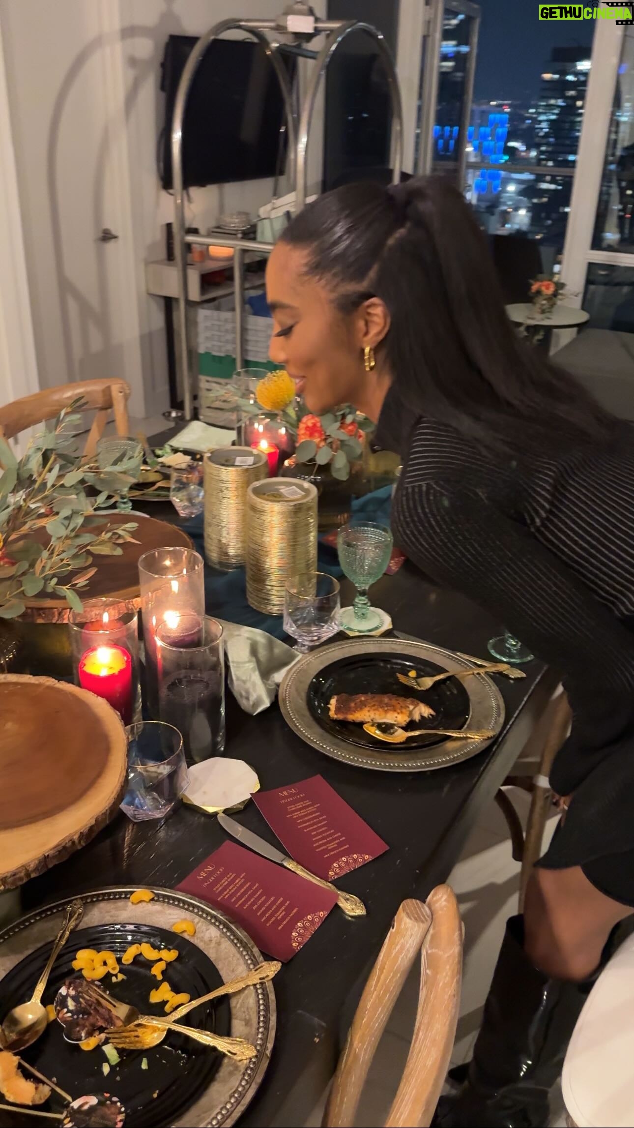Taylor Hale Instagram - SALON: An informal gathering to exchange ideas, receive and give criticism, and hear the ideas of other intellectuals. I’ve always wanted to host a salon, so last night I held an intimate gathering of Black reality stars to celebrate Black History Month. We laughed, spilled some tea, and reminded each other of the ways we can continue to build community and uplift one another. I can’t wait to do it again! Thank you @blackgirlmagicwines for the libations, @chicbitescatering for the catering and @eventana.planning for the fabulous design! I think I’m already going to plan another…what should the theme be? #BigBrother #thecircle #DragRace #thechallenge #blackhistorymonth #blackhistory #dinnerparty