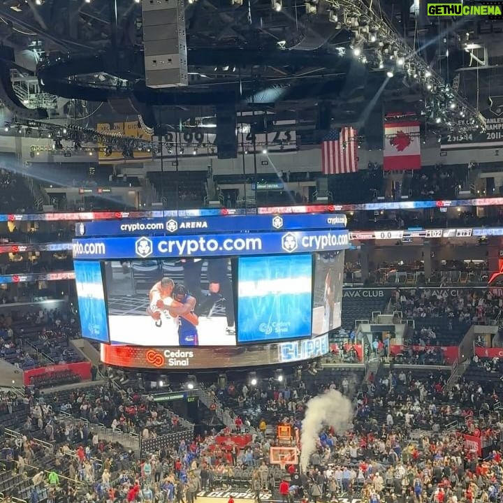 Taylor Hale Instagram - Is it controversial to say the Clippers game was more lit than the Lakers? I’m still new here so don’t jump me 🤣