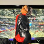 Taylor Hale Instagram - Is it controversial to say the Clippers game was more lit than the Lakers? I’m still new here so don’t jump me 🤣