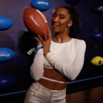 Taylor Hale Instagram - Sporty era-ing my way to Super Bowl is insane but that feels like the only word to describe my life most days 😂 #superbowlliv #paramountplus #plutotv #sportyera