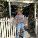 Taylor Hickson Instagram - florida mommy in may 🦋