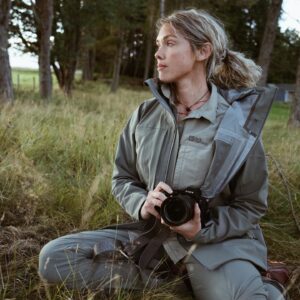 Taylor Rees Instagram - This last Fall I was invited by @jackwolfskin to test their Discover Wilderness line in the highlands of Scotland. And no better person to explore those landscapes, as well as matters of energy, ecology and the future, than with my Dad! We visited one of Scotland’s largest dams with local guide Anna (@wildrootsguiding) and adventured up Glen Nevis with photographer filmmaker and dear friend @simonbrannthorpe and his crew @neilcaincamera @swart77. Check out more at @jackwolfskin!