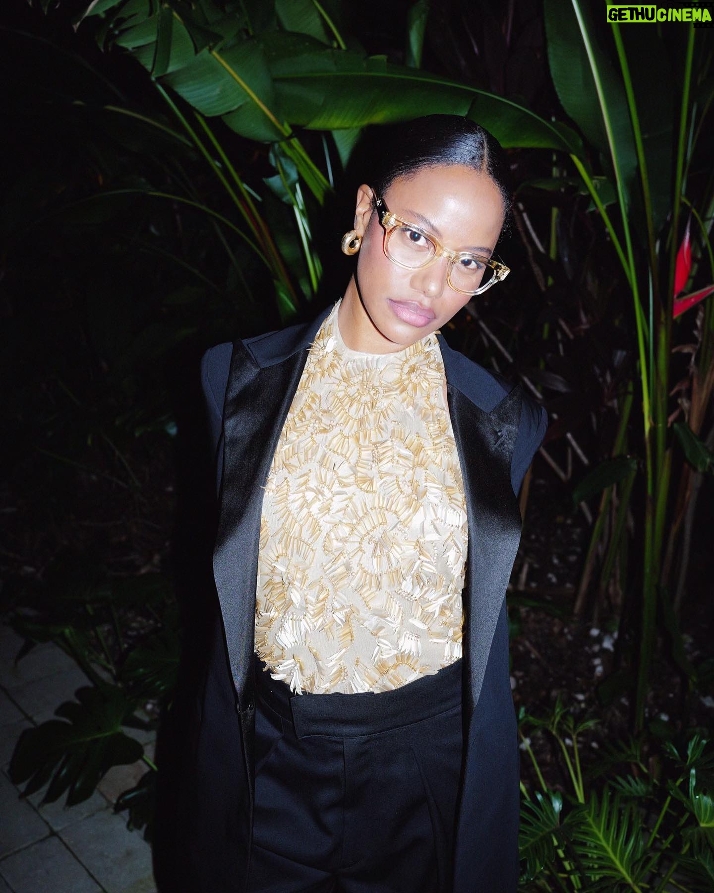 Taylour Paige Instagram - hehe last night @wmag x @ralphlauren #artbasel fun fact: these last two events are my first time out since having endometriosis surgery. Healthy is wealthy. Declaring, Slowly but surely feeling the best I’ve ever been able to in my body. (I’ll talk about it more one day) love you!