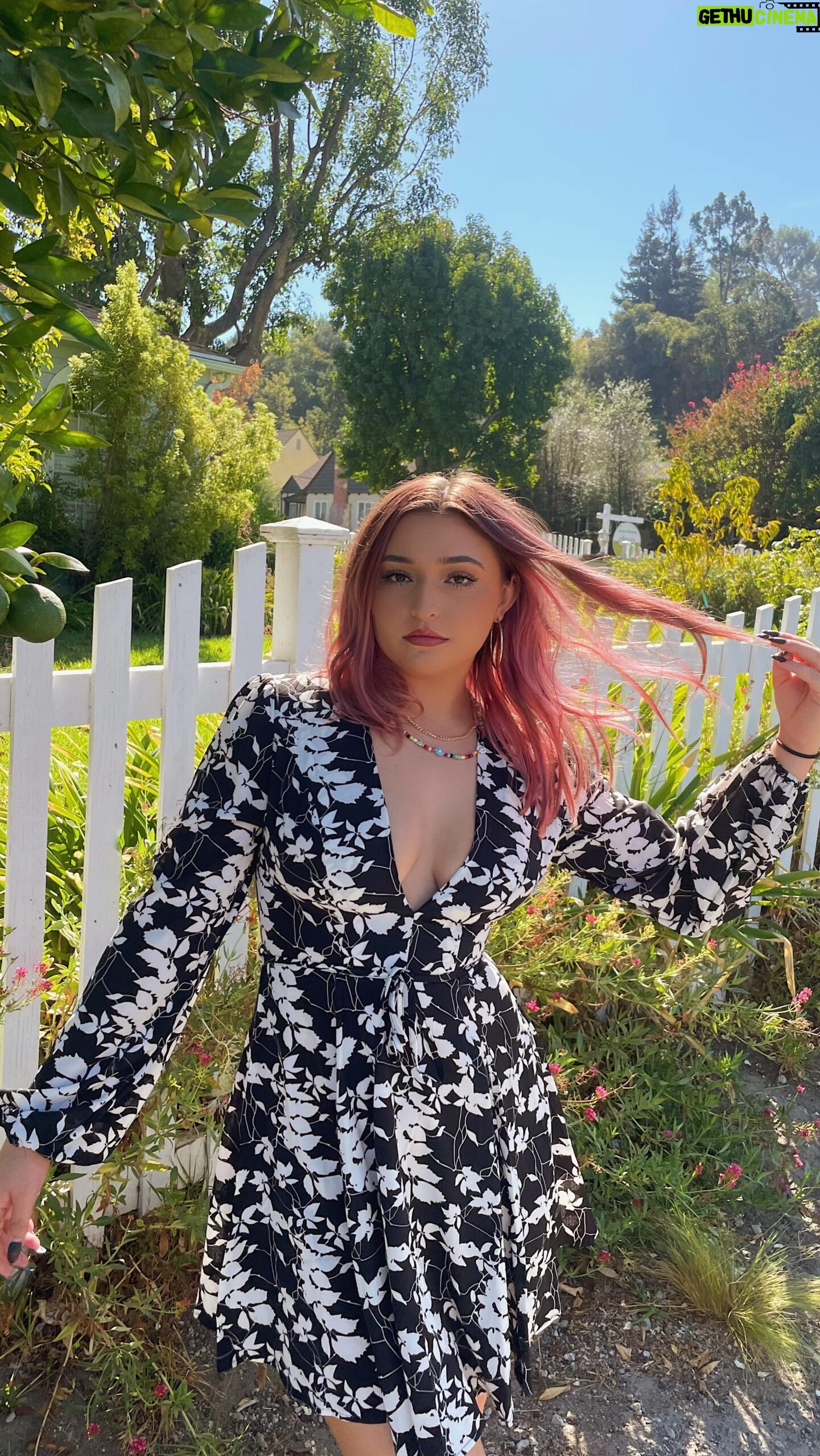 Teilor Grubbs - 3 Likes - eat my cheat day meal with me😋