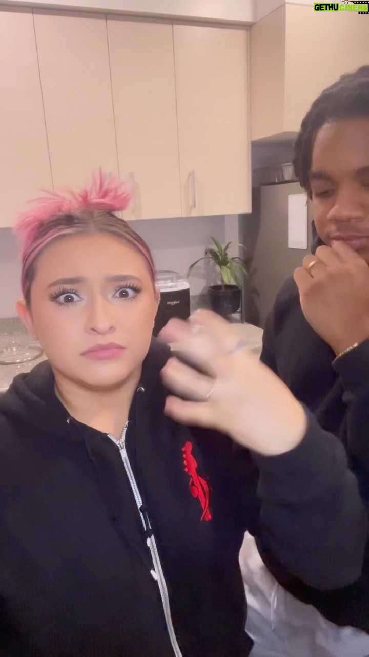 Teilor Grubbs - 3 Likes - comment things & places we should try next💕