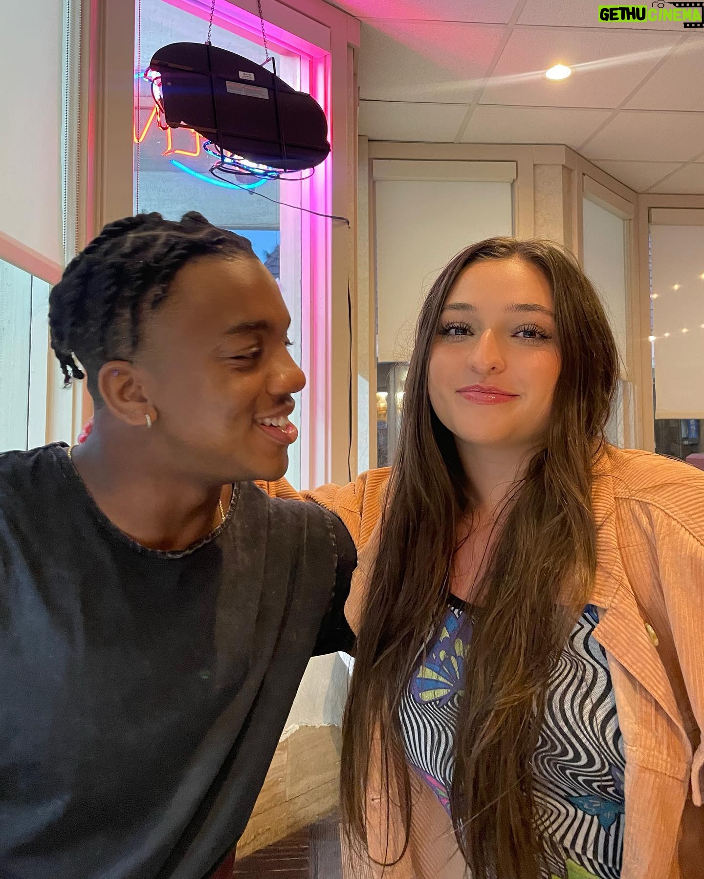 Teilor Grubbs Instagram – happy birthday to my favorite human | Gethu