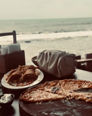 Teja Venkatesh Instagram - Find solace in wanderlust
Travel.Live 🌱🌳🍁🍂

#travel #heal #loveyourbody #loveyourself #nature #tejavenkatesh #teja #goa #live