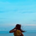 Teja Venkatesh Instagram – Nature has a unique way of uplifting our spirits… 🤍 
Just do what makes you happy 

#nature #beach #ocean
