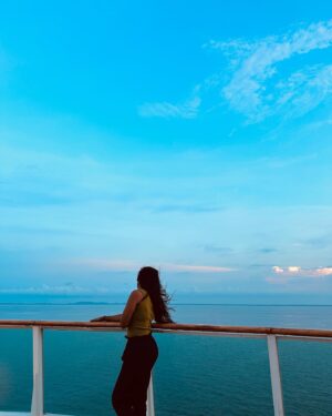 Teja Venkatesh Instagram - Nature has a unique way of uplifting our spirits… 🤍 
Just do what makes you happy 

#nature #beach #ocean