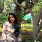 Teja Venkatesh Instagram - Petals of poise, threads of tradition – a symphony of beauty in my Alankriti saree @alankriti_silks In every fold, a story of blossoms. Alankriti's floral charm, an ode to timeless elegance. Thanks for the flawless makeup akka @shobsmakeover Beyond Grateful to grace the pages of Chennai Times Dated 19/2/2024. @praveentyagarajan #chennai #chennaitimes #tejavenkatesh #tejainsaree #saree #influencer #trending #sareelove