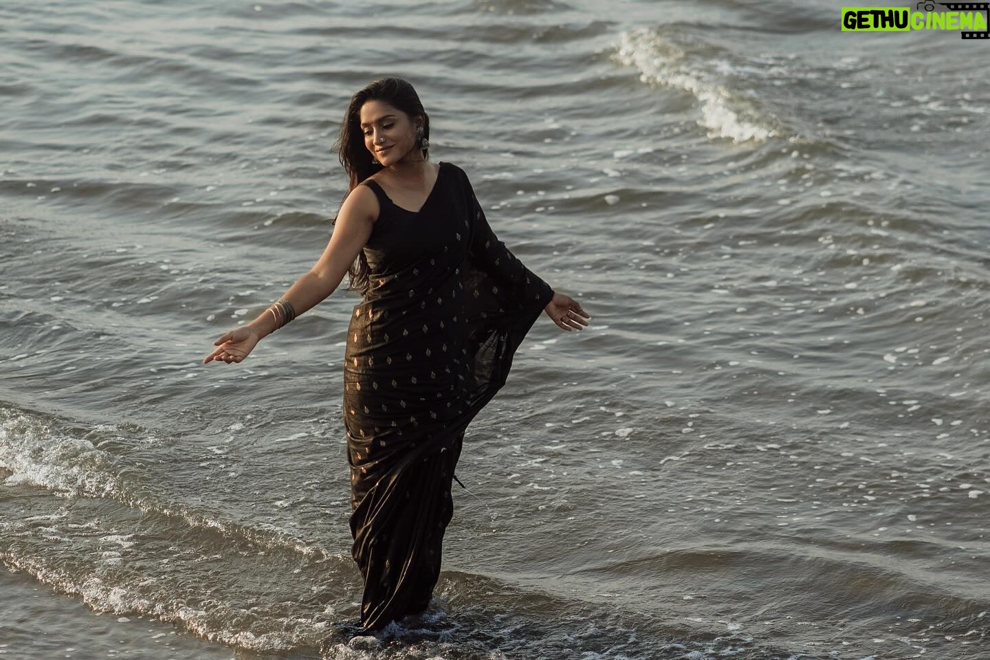 Teja Venkatesh Instagram - βLost in the rhythm of the waves, draped in elegance.βπ€π : In frame : @tejavenkateshoffl β¨ Shot by : @sriram.k_dop β¨ Mua : @sha_thebridesroom β¨