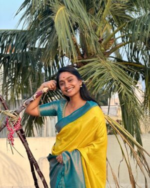 Teja Venkatesh Instagram - இனிய பொங்கல் நல்வாழ்த்துக்கள் 🎑✨🎋

#chennai #pongal #tamilnadu #tejavenkatesh #saree #sareelove #love #teja #tejainsaree