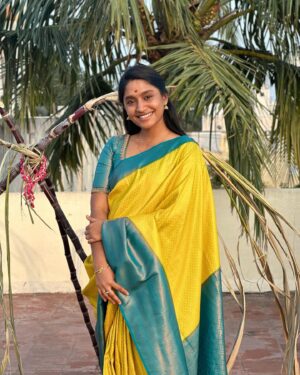 Teja Venkatesh Instagram - இனிய பொங்கல் நல்வாழ்த்துக்கள் 🎑✨🎋

#chennai #pongal #tamilnadu #tejavenkatesh #saree #sareelove #love #teja #tejainsaree