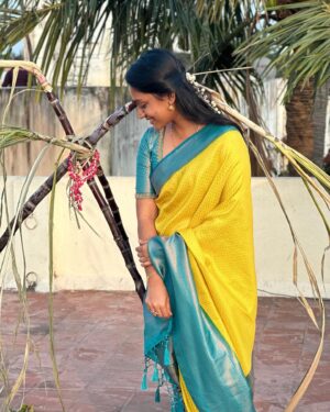 Teja Venkatesh Instagram - இனிய பொங்கல் நல்வாழ்த்துக்கள் 🎑✨🎋

#chennai #pongal #tamilnadu #tejavenkatesh #saree #sareelove #love #teja #tejainsaree