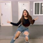Tejaswani Behera Instagram - Old is gold 🩶🥀 #viral #trendingreels #explore #post #instagram #retro