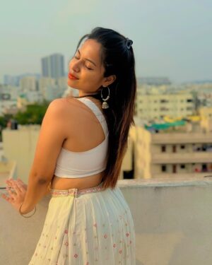 Tejaswani Behera Instagram - 🌻🌤️ 

#viral #explore #post #trend