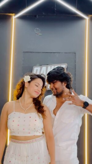 Tejaswani Behera Instagram - #NaaPraanamaa 💕

@nakash_aziz @moseskoul @saanve.megghana @dp_shellysharma @tsundokuthoughts 

#OriyonMusic #NakashAziz #longdistancelove #love #lifeline #saregamatelugu