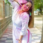 Tejaswani Behera Instagram - Few of my crazy Holi pictures ! 🌈✨🎨 #explore #viral #photooftheday #photoshoot #instagram #holi #post