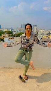 Tejaswani Behera Instagram - Niyabba thaggedele 🔥😎 #viral #trendingreels #trend #instagram #explore #post