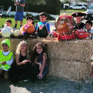 Teresa Castillo Instagram - Hosted our 2nd annual neighborhood pumpkin race yesterday and it was a blast! 🎃🏎