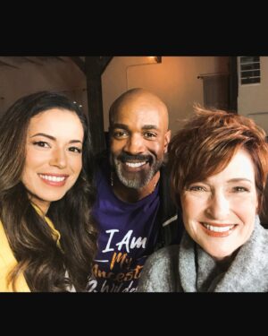 Teresa Castillo Instagram - Just 2 more days til I get to share the screen with these familiar faces🥰  Premiers Dec. 3 on @tubi Stream for *free* on the *free* Tubi app (also available in the App Store on your phone if your tv doesn’t have streaming capabilities) Swipe -> to catch a glimpse of @themarkmlawson and I getting the memo about black turtleneck day at the precinct 😉 #MostWantedSanta #GHfamily @carolynhennesy @donnellturner