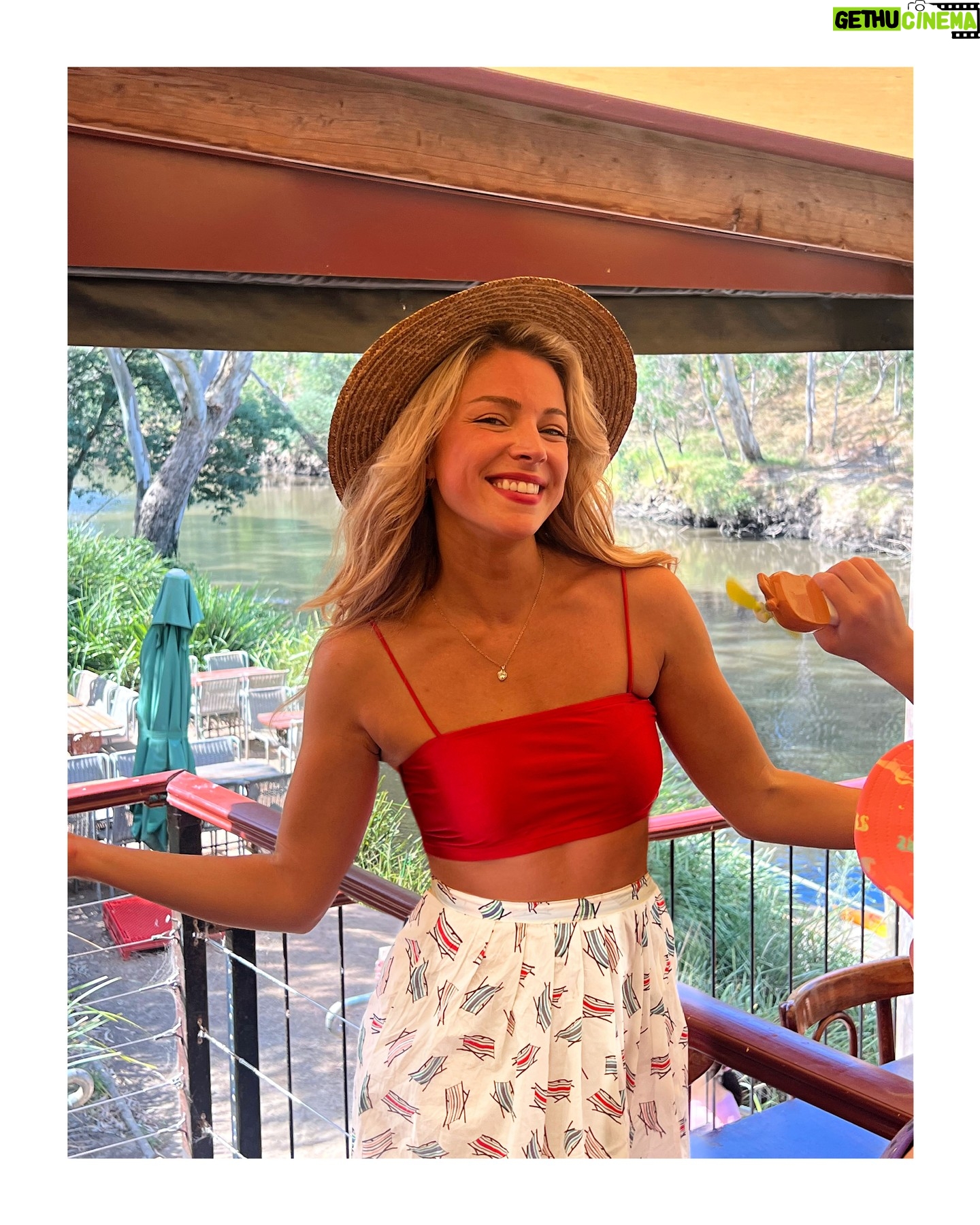 Teressa Liane - 2.2K Likes - THANK YOU, THANK YOU, THANK YOU SO MUCH EVERYONE FOR ALL OF THE LOVE & BIRTHDAY WISHES !!! ❤️😭 Xx
I had the best day !! Thanks to my gorgy loved ones who spoiled me with hugs, love, silly laughter and pressies 😂❤️
Thank you @fairfieldboathouse for taking care of us and for being the perfect place to celebrate! Scones and cruising down the river will always be the right choice ☀️😁🌴🚣🏻
I'm so grateful to be here, with you all - especially when it's sunny 😁🥳🎉
Happy Birthday fellow March babies! ☀️😘