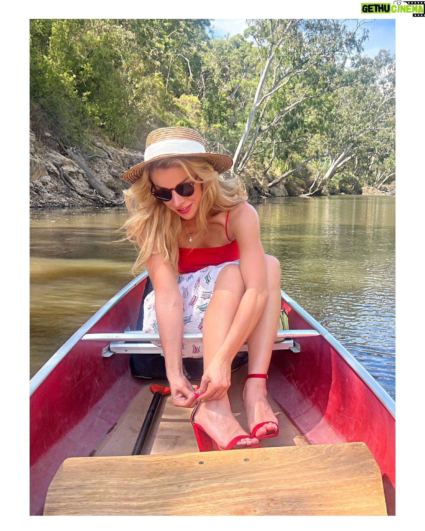 Teressa Liane - 2.2K Likes - THANK YOU, THANK YOU, THANK YOU SO MUCH EVERYONE FOR ALL OF THE LOVE & BIRTHDAY WISHES !!! ❤️😭 Xx
I had the best day !! Thanks to my gorgy loved ones who spoiled me with hugs, love, silly laughter and pressies 😂❤️
Thank you @fairfieldboathouse for taking care of us and for being the perfect place to celebrate! Scones and cruising down the river will always be the right choice ☀️😁🌴🚣🏻
I'm so grateful to be here, with you all - especially when it's sunny 😁🥳🎉
Happy Birthday fellow March babies! ☀️😘