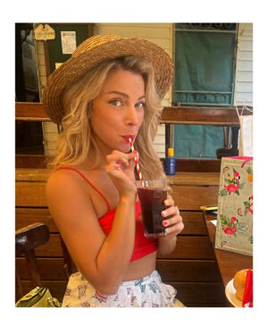 Teressa Liane Instagram - THANK YOU, THANK YOU, THANK YOU SO MUCH EVERYONE FOR ALL OF THE LOVE & BIRTHDAY WISHES !!! ❤️😭 Xx

I had the best day !! Thanks to my gorgy loved ones who spoiled me with hugs, love, silly laughter and pressies 😂❤️ 

Thank you @fairfieldboathouse for taking care of us and for being the perfect place to celebrate! Scones and cruising down the river will always be the right choice ☀️😁🌴🚣🏻

I'm so grateful to be here, with you all - especially when it's sunny 😁🥳🎉

Happy Birthday fellow March babies! ☀️😘
