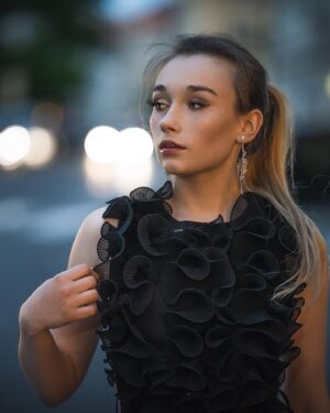 Tereza Taliánová Instagram - Miluji ty letní večery🙏🏼❤️
📸: @filipmatusinsky_photography