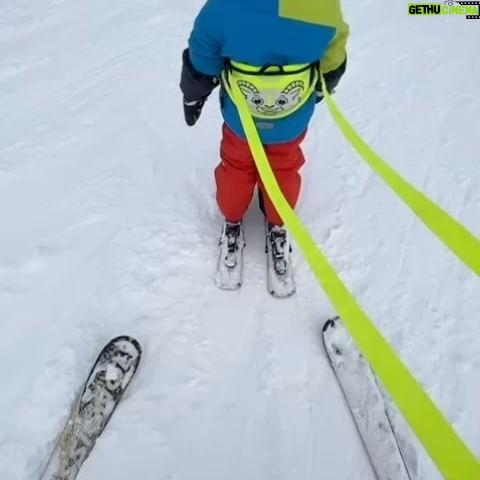 Tereza Ramba - 9.7K Likes - Nevím, na koho z nich jsem pyšnější! Láska je @matyasramba ! 🩶