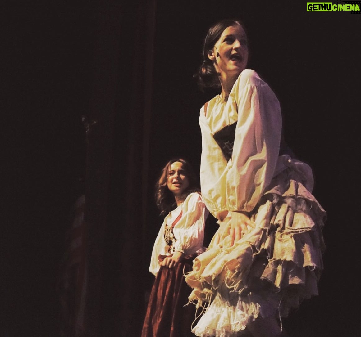 Teri Polo - 2.8K Likes - I can’t tell you how amazed I am with my extraordinary daughter Bayley…
dancing, teasing, seducing, laughing, and singing her way through her school musical, Les Miserábles.
You’re simply stunning…
I am in awe, BP
I love you,
mom 💜
#daughter #iloveyou #musical #dancing #singing #laughing #lesmiserablesmusical
#lesmiserables