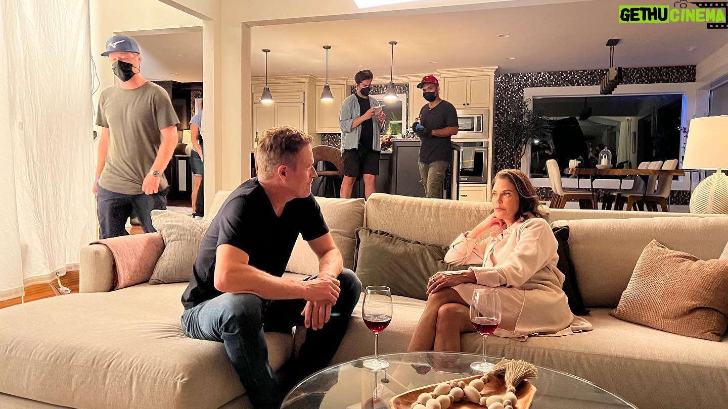 Teri Hatcher Instagram - Here’s a behind the scenes #midlovecrisis photo dump. Watch on @hallmarkmovie Tomorrow October 9 th 9/8 pm. Enjoy! Happy weekend !