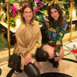 Teri Hatcher Instagram - What a way to celebrate 26 years of life with @iamemersontenney 💖 So grateful to be her mom & SO fun to celebrate with her and her girlfriends🥳 @wynnlasvegas Thanks for helping us create memories we will never forget! #bestweekend #birthdays #girlsnight #vegas #celebrations