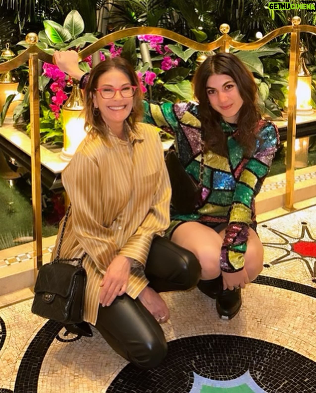 Teri Hatcher - 15.3K Likes - What a way to celebrate 26 years of life with @iamemersontenney đ So grateful to be her mom & SO fun to celebrate with her and her girlfriends𼳠@wynnlasvegas Thanks for helping us create memories we will never forget! #bestweekend #birthdays #girlsnight #vegas #celebrations