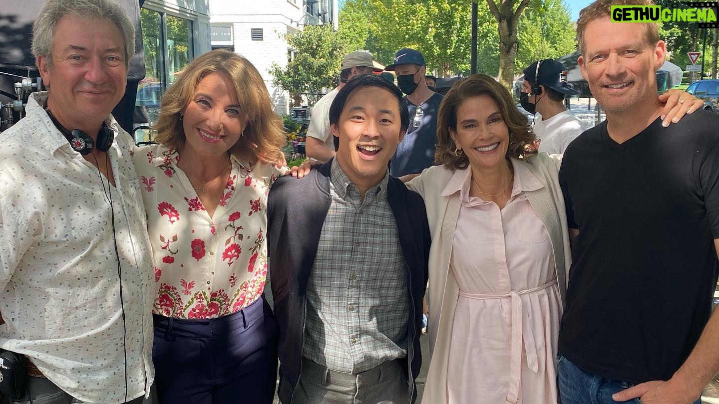 Teri Hatcher Instagram - Here’s a behind the scenes #midlovecrisis photo dump. Watch on @hallmarkmovie Tomorrow October 9 th 9/8 pm. Enjoy! Happy weekend !