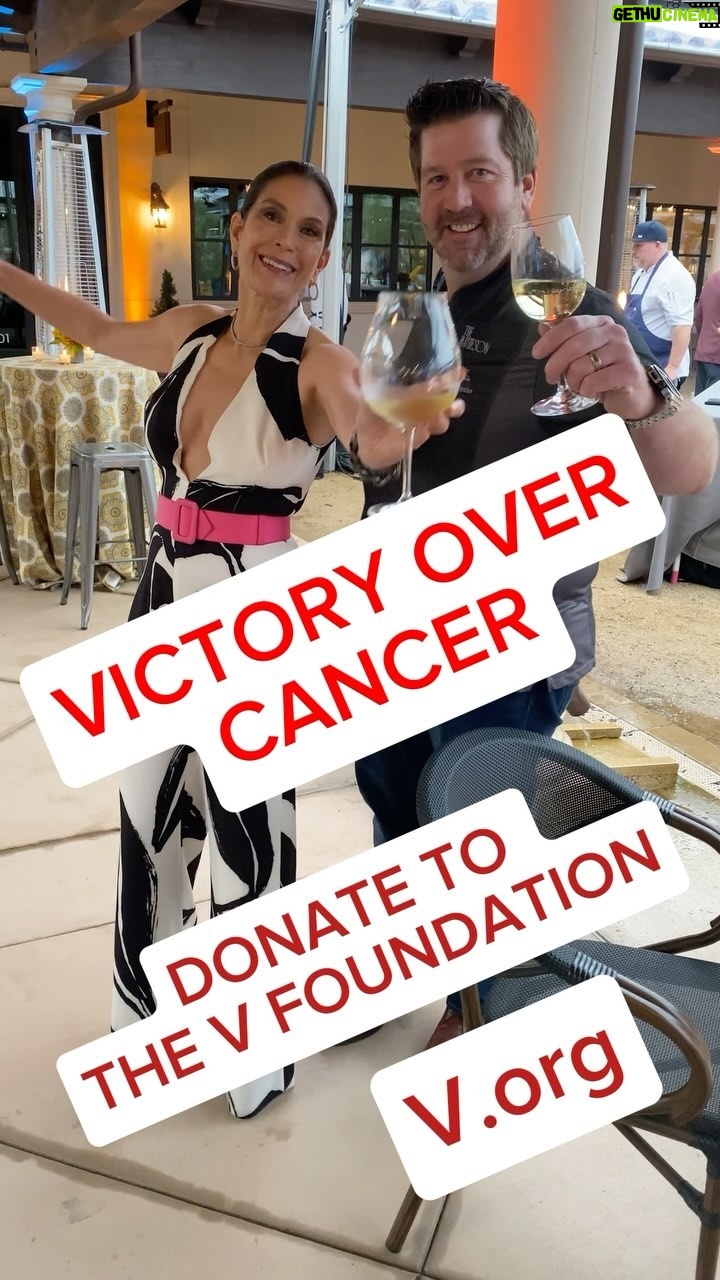 Teri Hatcher Instagram - #sonomaepicurean2024 Join me for a Quick Look at one of the amazing events that played a role in the epic fundraising weekend for @thevfoundation and important cancer research funding. @waltwines @lasseterwinery @rameywinecellars @ridgevineyards @foodiemagician @coffeyanderson @montagehealdsburg @dustinvalette @dzwine @liammayclem (My pantsuit by @kevanhalldesign) DONATE IF YOU CAN V.org EVERY DIRECT DOLLAR DONATION GOES TO SCIENTISTS RESEARCH TO BEAT THIS DISEASE!