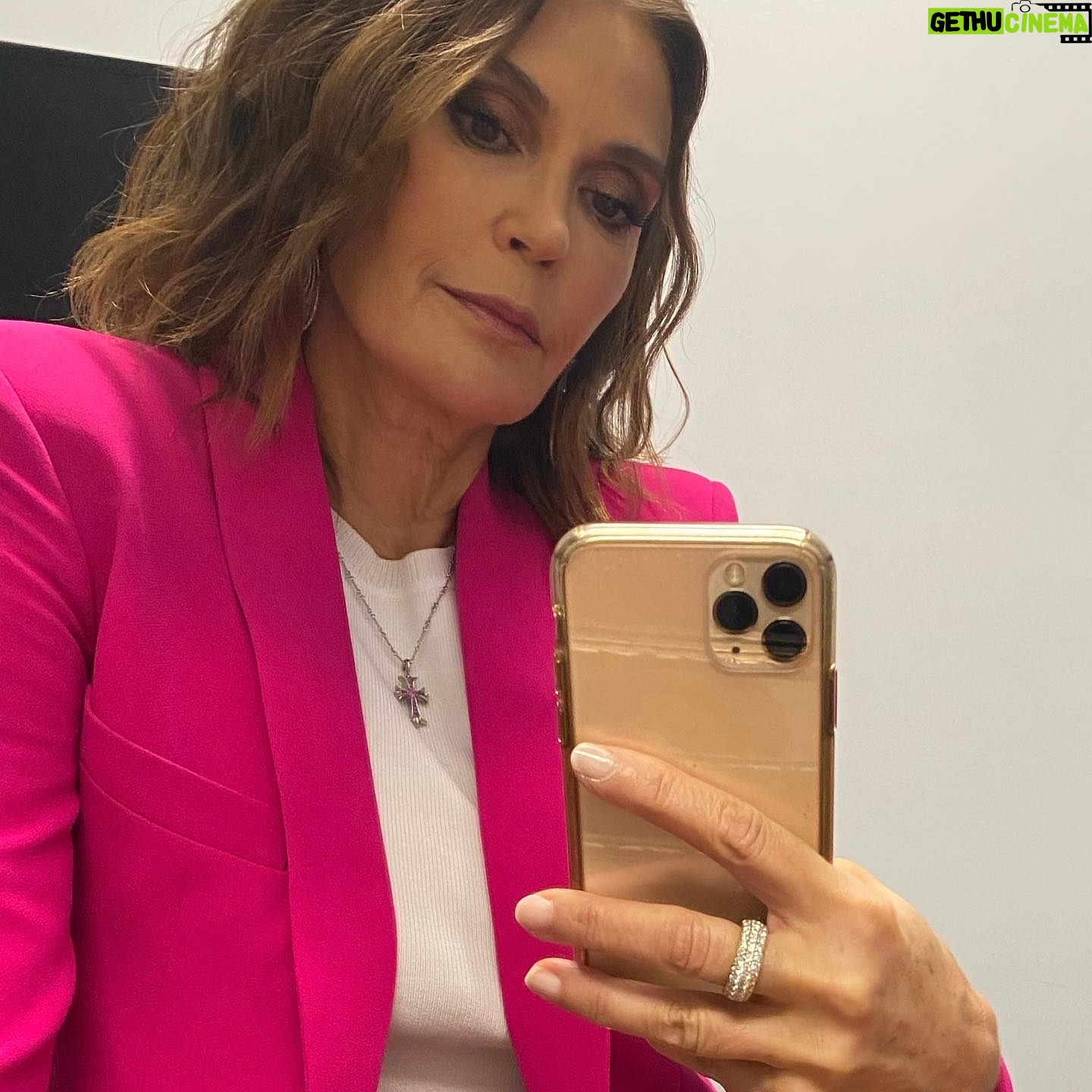 Teri Hatcher - 15.6K Likes - Thanking my glam team for helping me brighten up a very early morning. So grateful to be out there talking about #midlovecrisis @hallmarkmovie You can watch this Sunday Oct 9 th. 9/8 Central #romcom #hope #laugh #ageisjustanumber STYLED by @thedollhaus.co